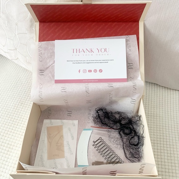 Human hair topper Airy Elegance by Uniwigs - Picture 10 of 12